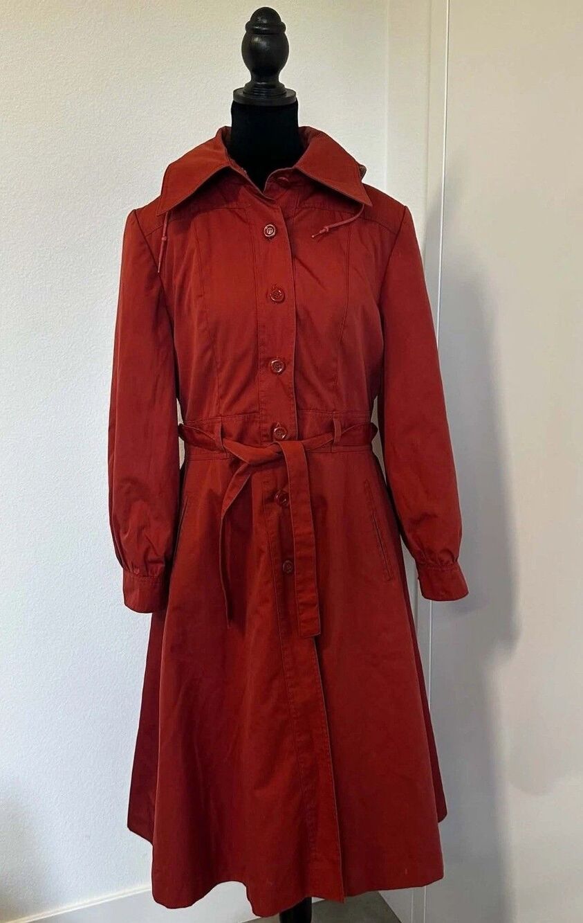 VTG Saks Fifth Avenue "The Young Circle" collection Women's rust-red trench coat